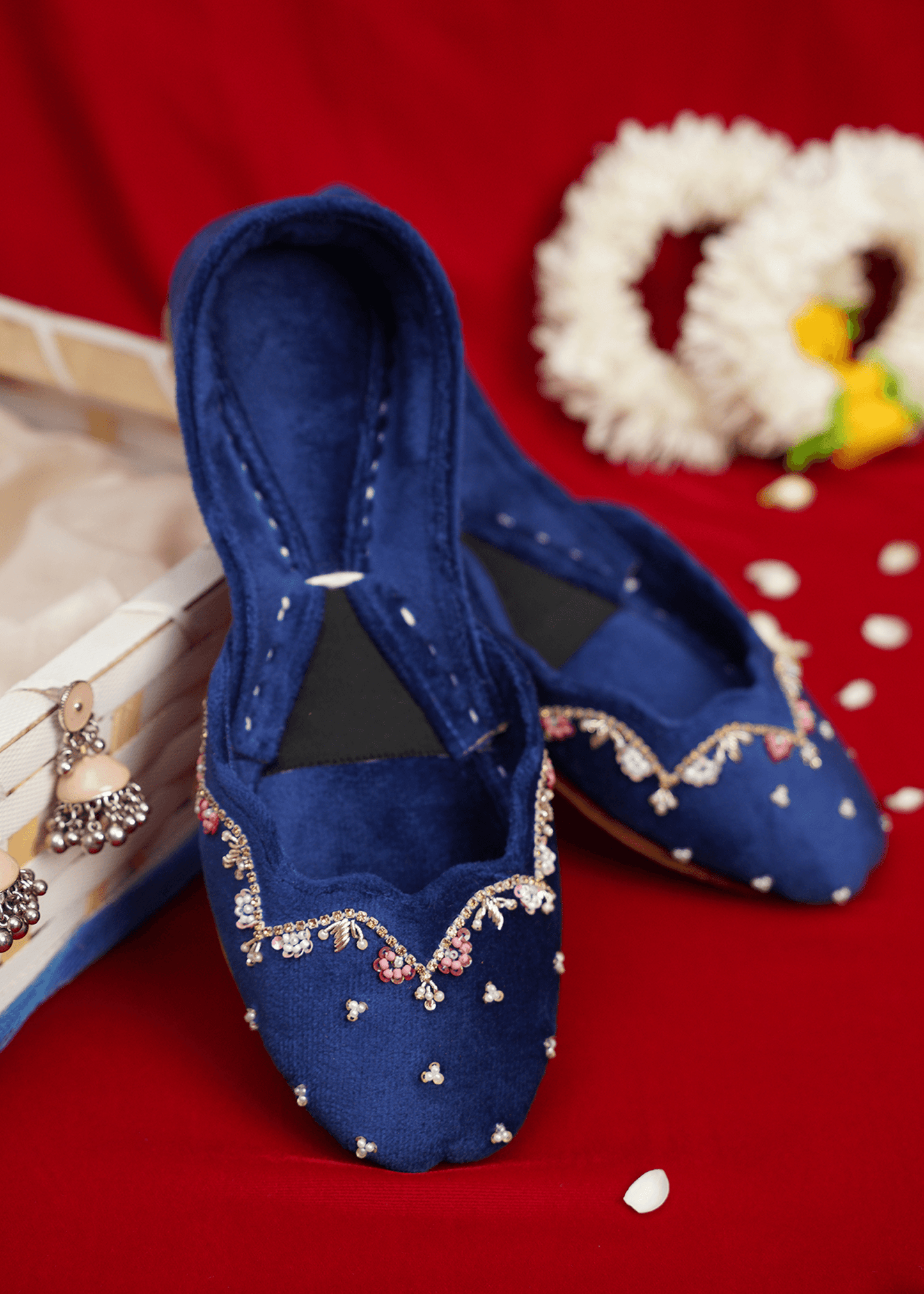 NAVY - Embellish Khussas